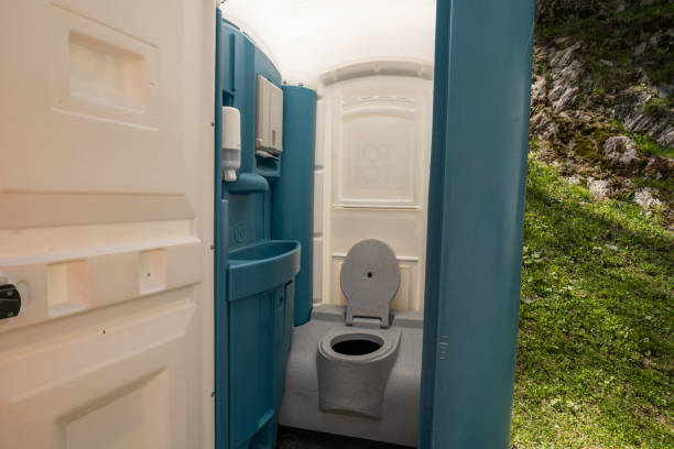 Portable Toilet Options We Offer in Faxon, PA