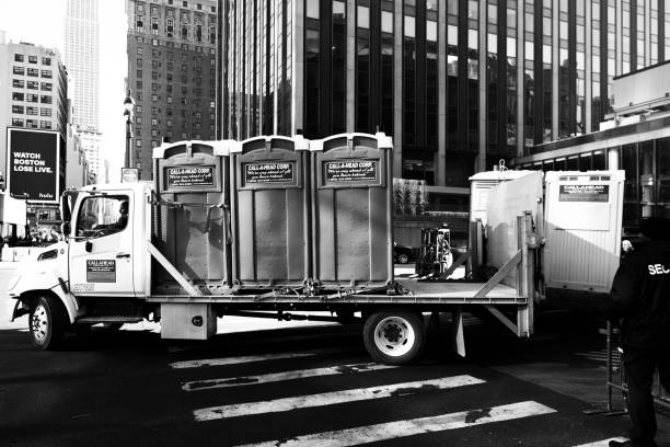 Best Luxury portable toilet rental  in Faxon, PA